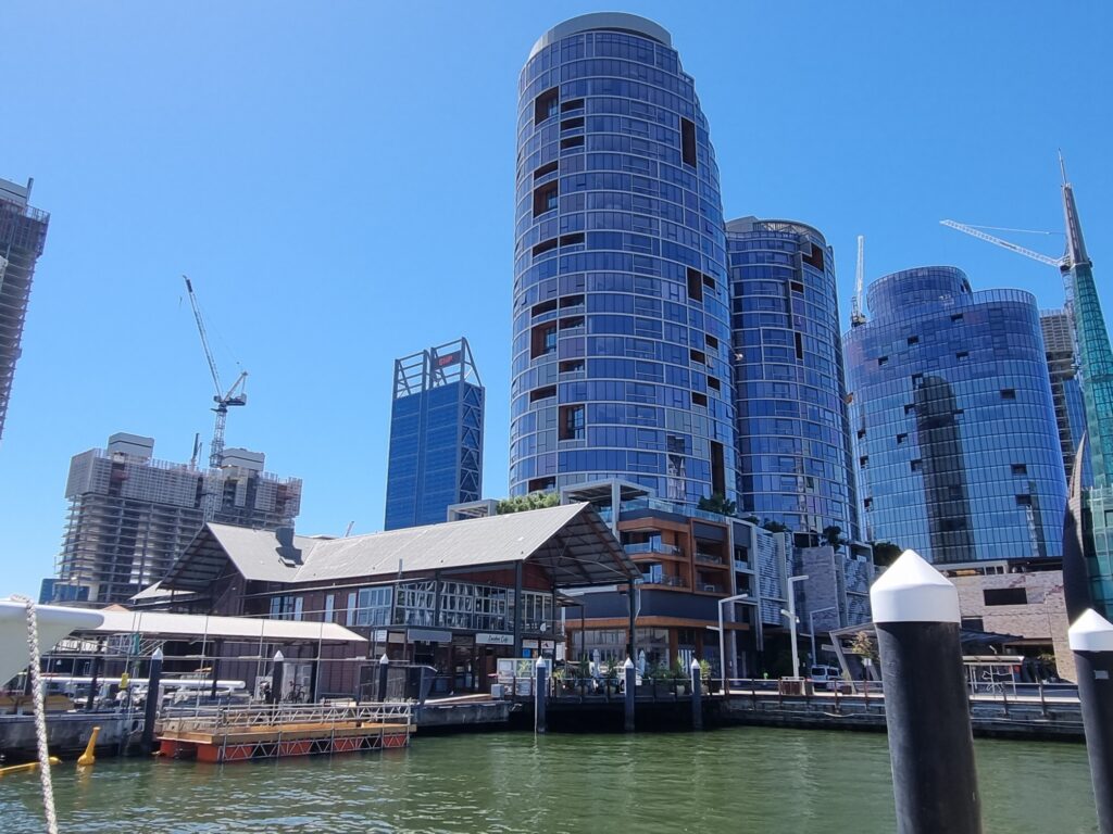 8x4 perth australia city